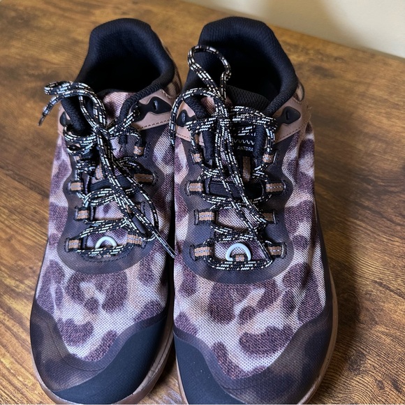 Merrell Womens Antora 3 Trail Running Shoe Size 9.5 Tan Brown Leopard - Picture 3 of 11